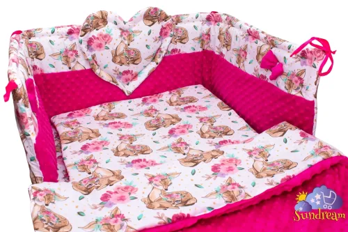 zestaw-do-lozeczka-z-ochraniaczem-z-sercem-sarenka-rozowa-minky-malina.png